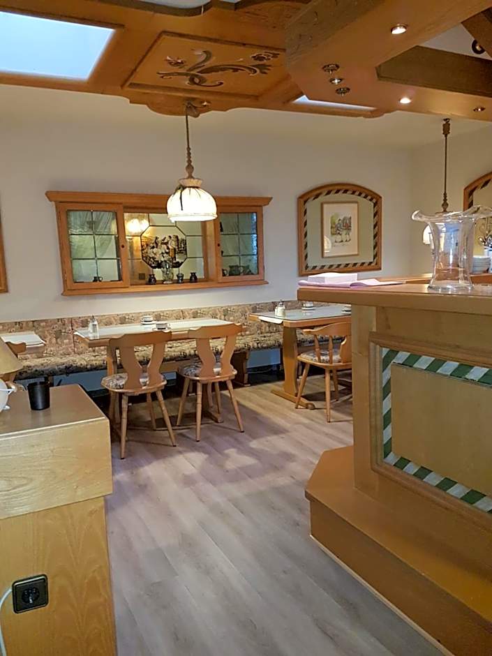 Hotel Restaurant Paelzer-Buwe