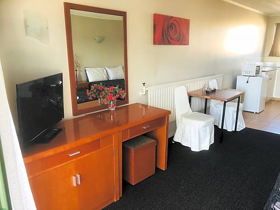 Gateway International Motel