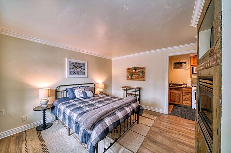 Moose and Maple Lodge