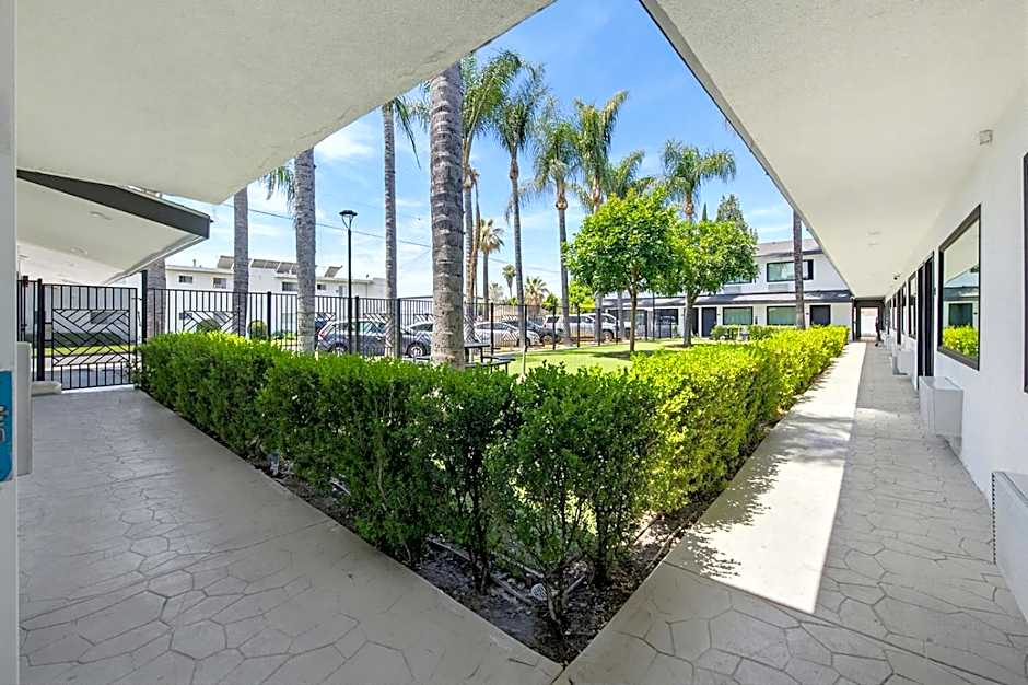 Hyland Inn Van Nuys