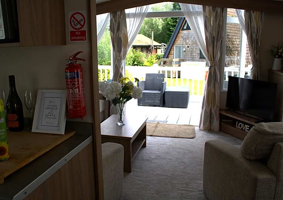 41 the meadows luxury hot tub holidays tattershall lakes