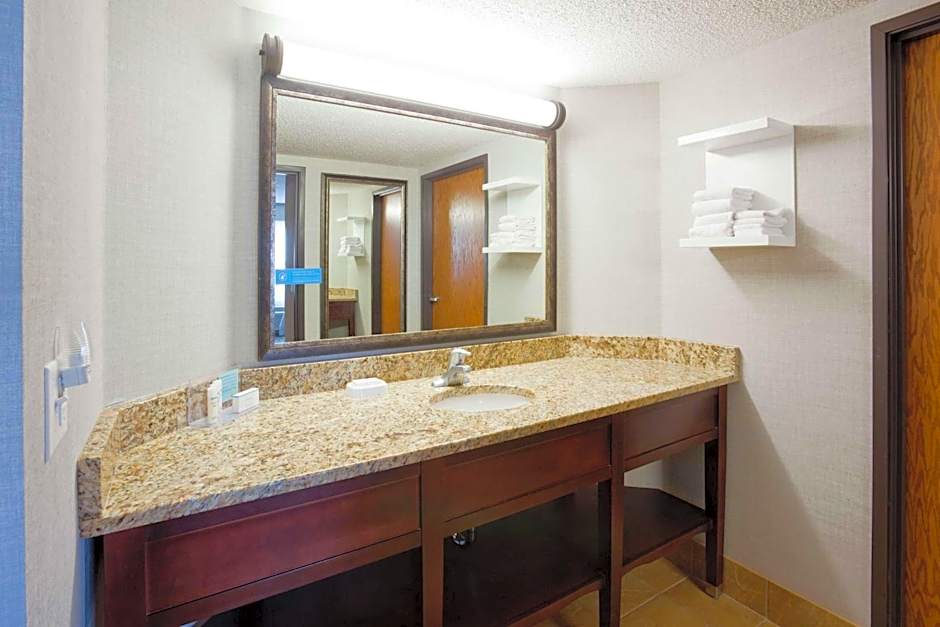 Hampton Inn By Hilton Duluth Canal Park