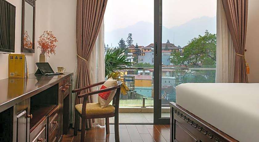 Sapa Mountain Queen House