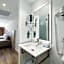 Welikehotel Triton Beach