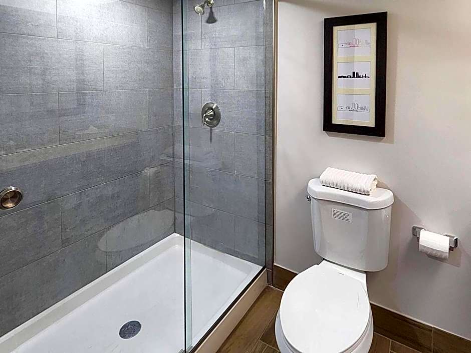 Comfort Suites Baymeadows Near Butler Blvd