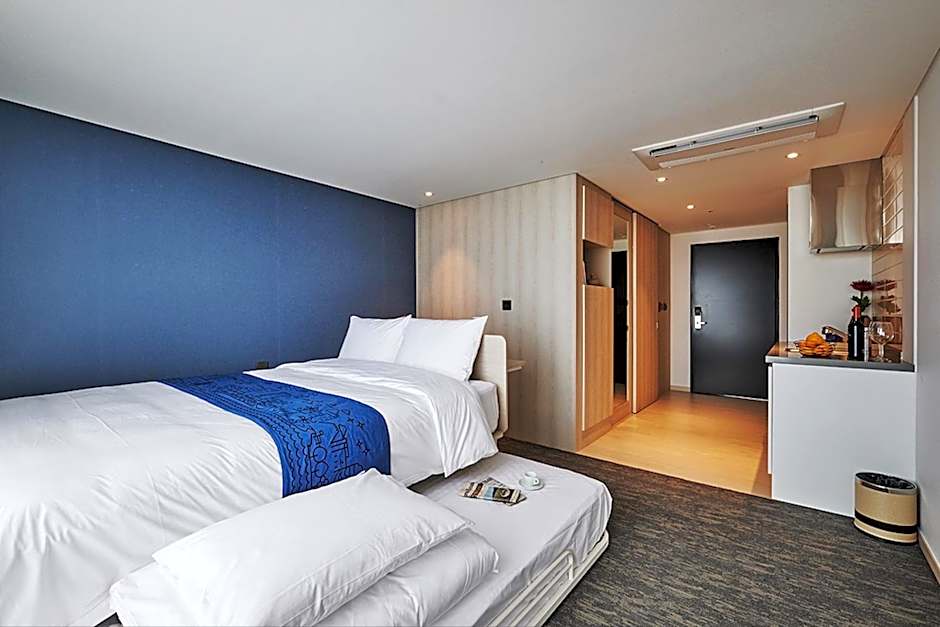 Jeju Pureun Hotel