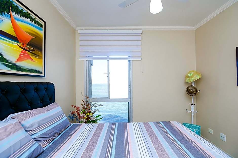 Apartamento no Morro do Maluf, frente ao mar