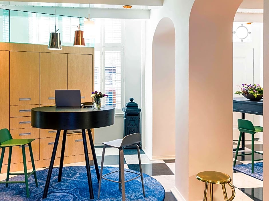 Mercure Amsterdam Centre Canal District