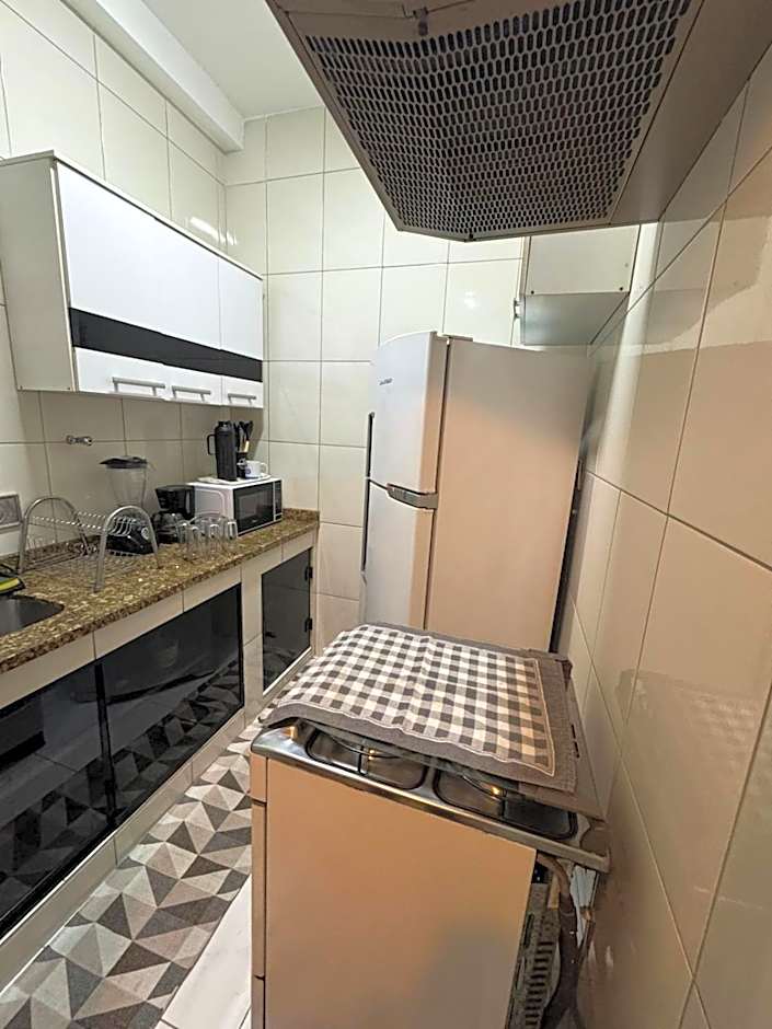 Apto confortável e completo em Copacabana- 2 quartos com split e wifi