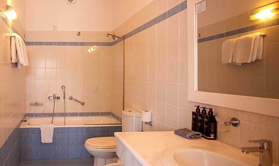 Yiannaki Hotel