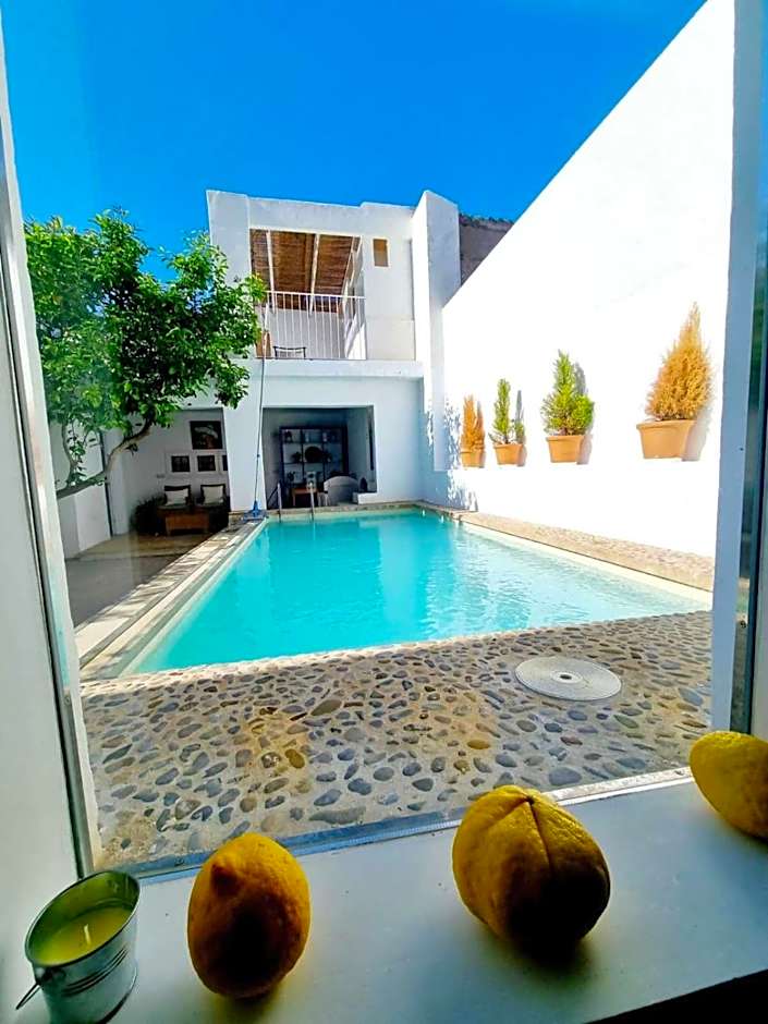 Ca Sa Padrina d`Arta-Turiso de interior