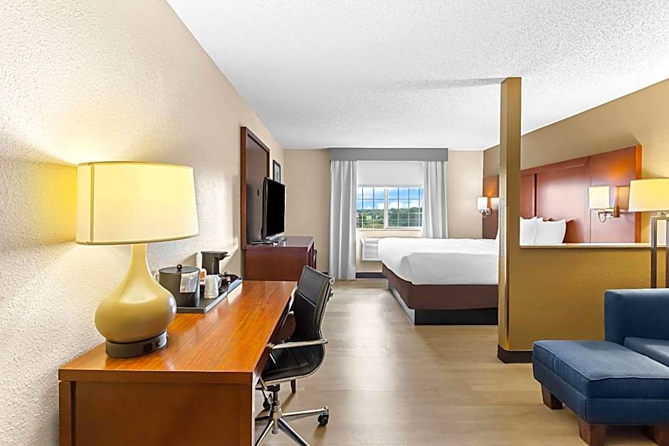 Comfort Suites Grayslake Near Libertyville North