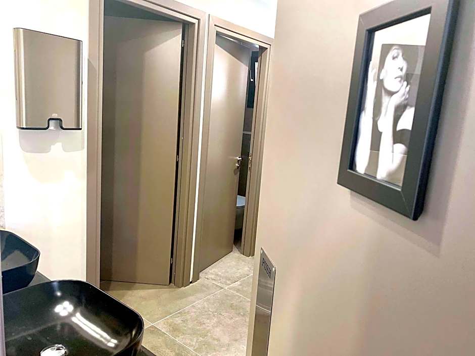 Urban Habitat Capsule Beds