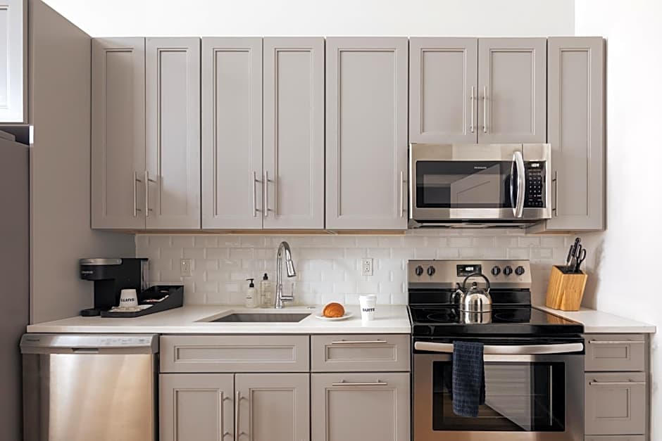 Sosuite at The Vine - Old City