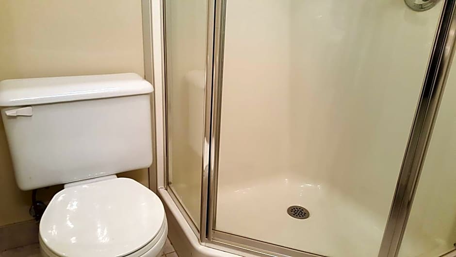 Duvernay Studios and Suites