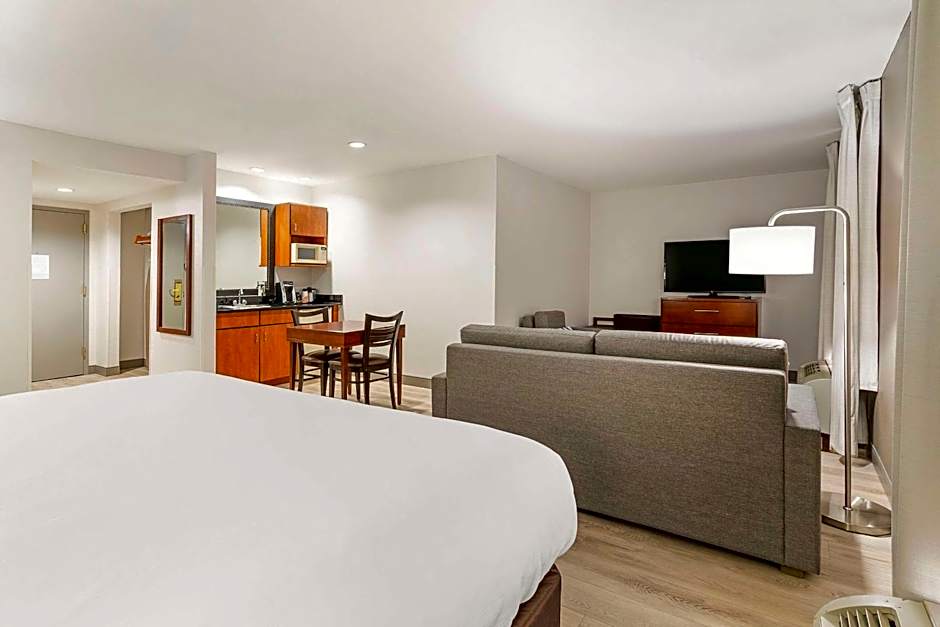 Comfort Inn Near Six Flags St. Louis
