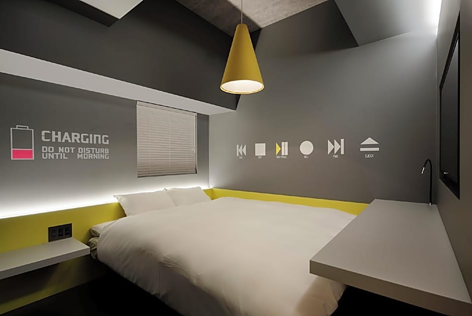 Third Place Hotel