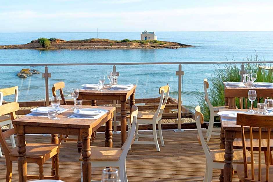 High Beach White - Adults Only