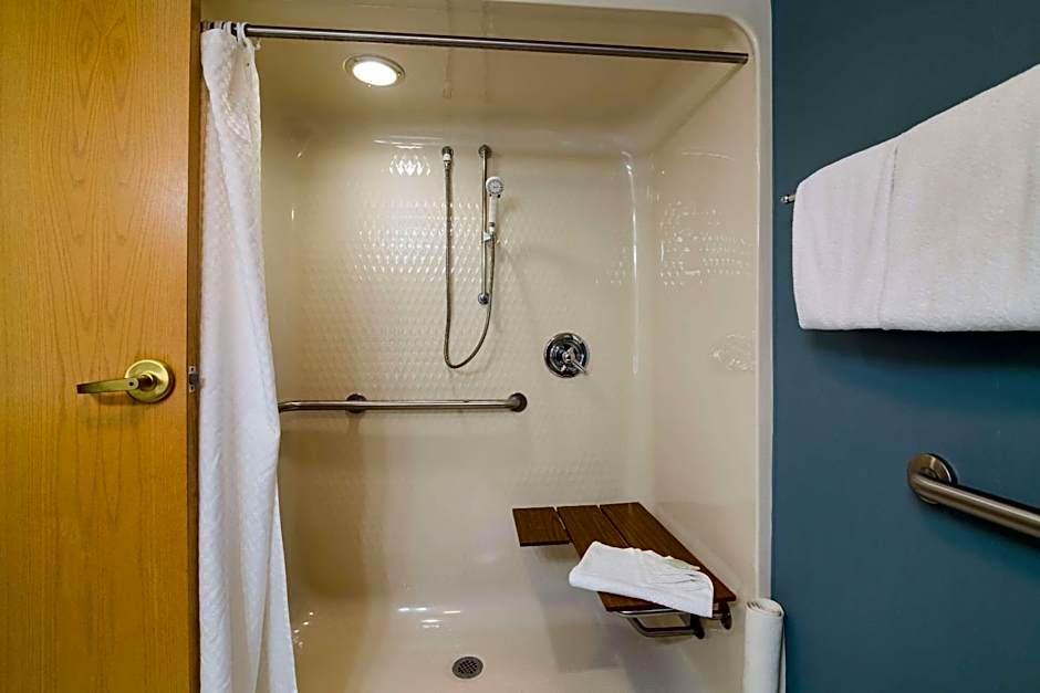 Garner Londonderry Manchester