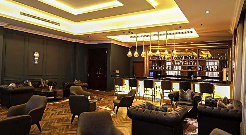 Vittori Palace Hotel and Residences