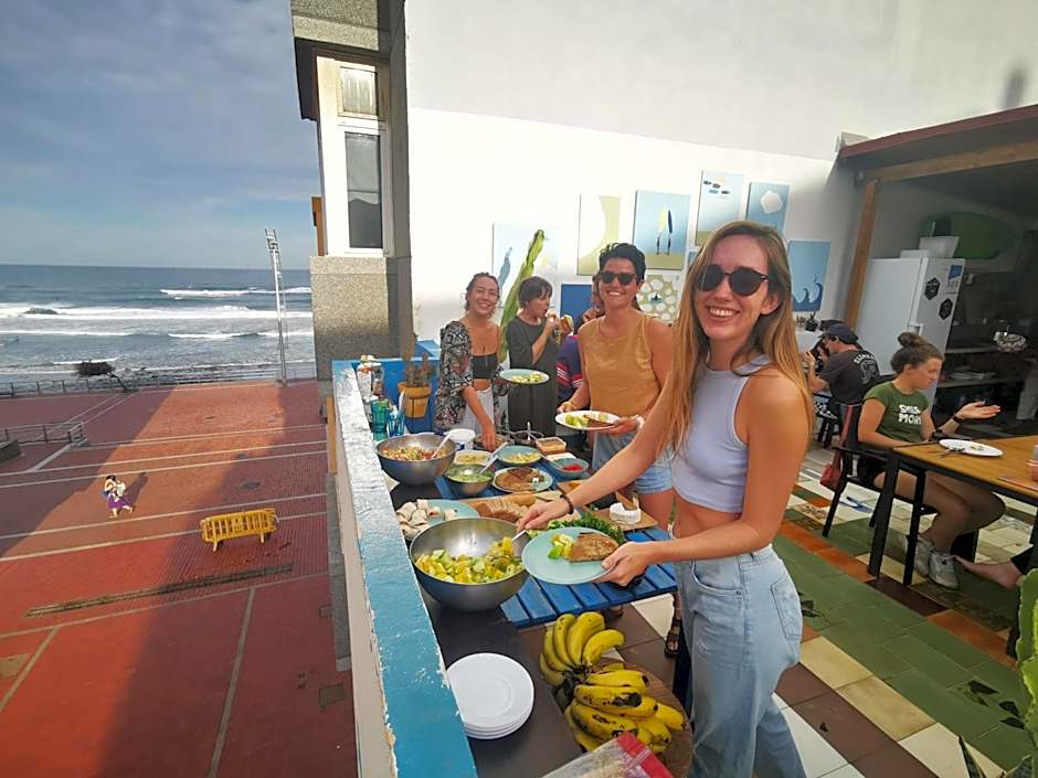 La Ventana Azul Surf Hostel