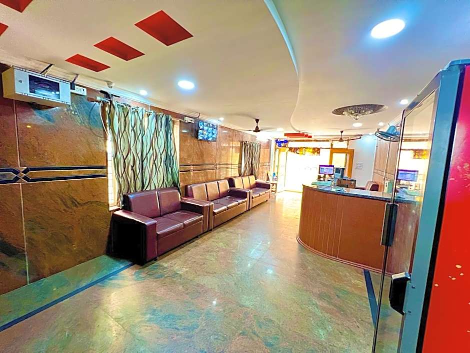 Hotel Govind Heights