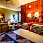 Mountainaire Inn and Log Cabins
