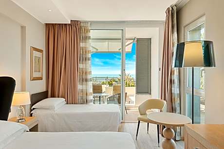 Double Room with Terrace