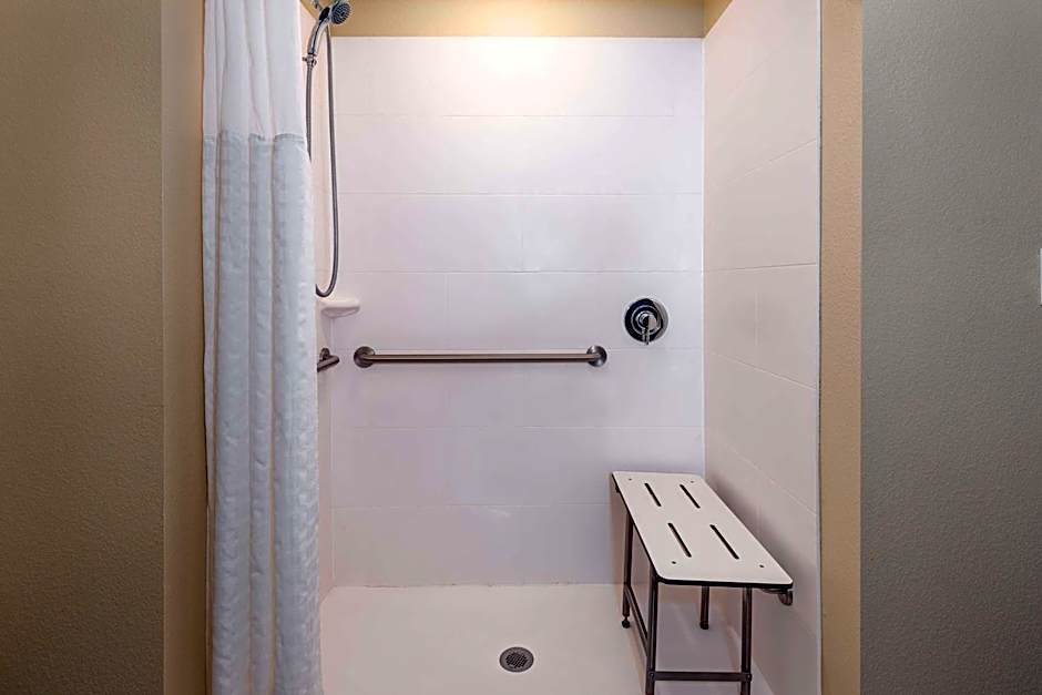 Ameniti Bay, BW Signature Collection