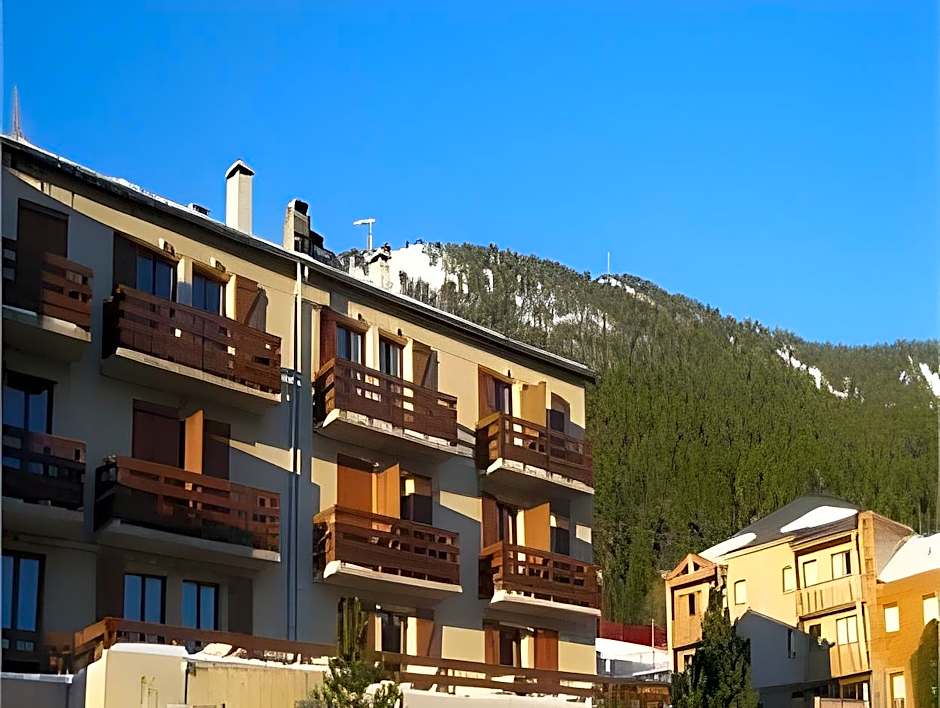 Hotel Yaka