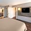 Quality Inn & Suites Cincinnati I-275
