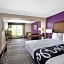 La Quinta Inn & Suites by Wyndham Visalia/Sequoia Gateway