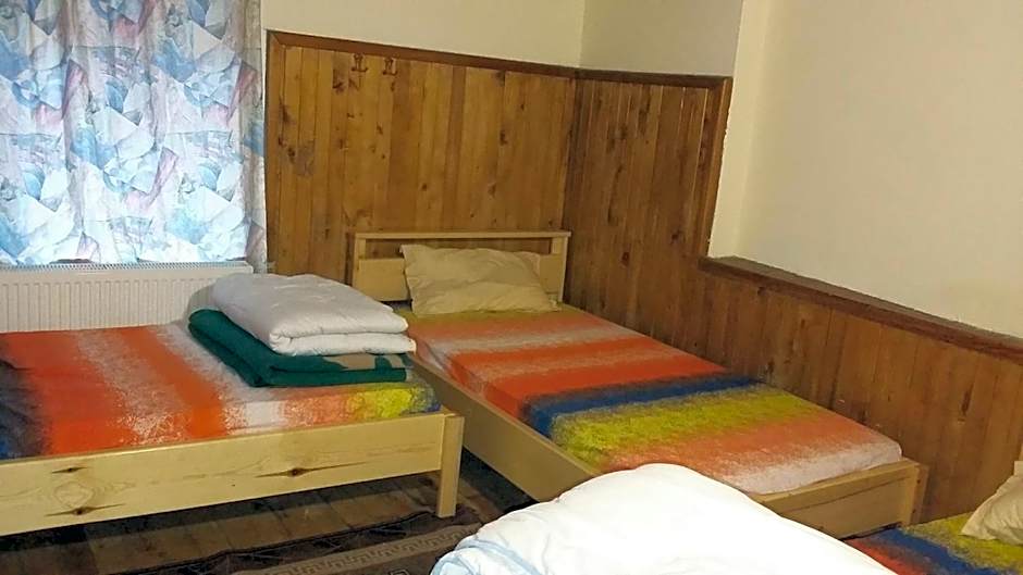 хижа "Скакавица"