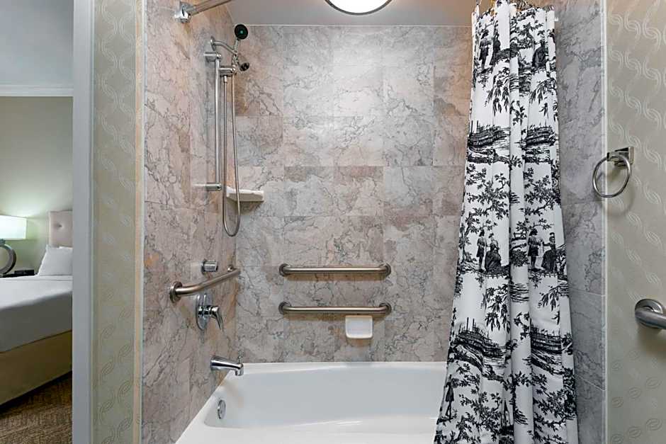 Hilton Pennywell St. Louis at the Arch