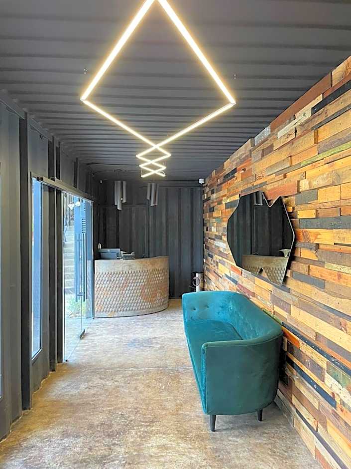 Hotel Oxú Solo adultos