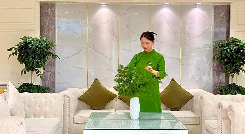 Nature Hotel - Pham Hong Thai