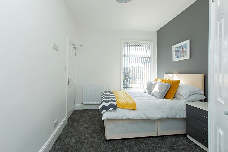 Townhouse @ 58 Brooklyn St - Crewe