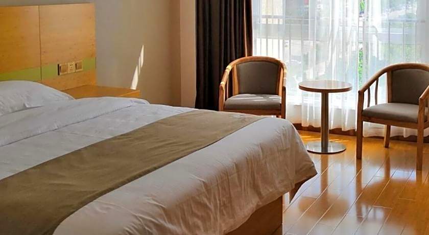 GreenTree Inn Liaocheng Economic Development Zone Huitong Logistics Park