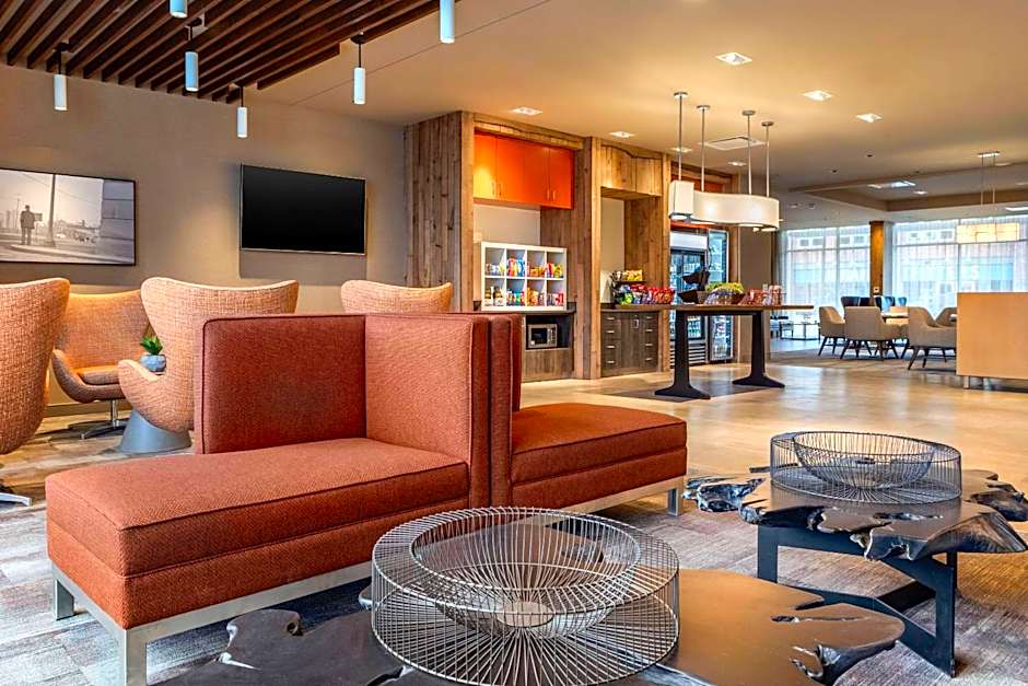 Cambria Hotel Omaha Downtown
