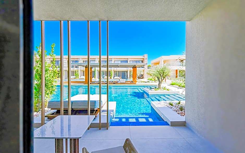 Royal Pearl Island Chios Hotel and Spa