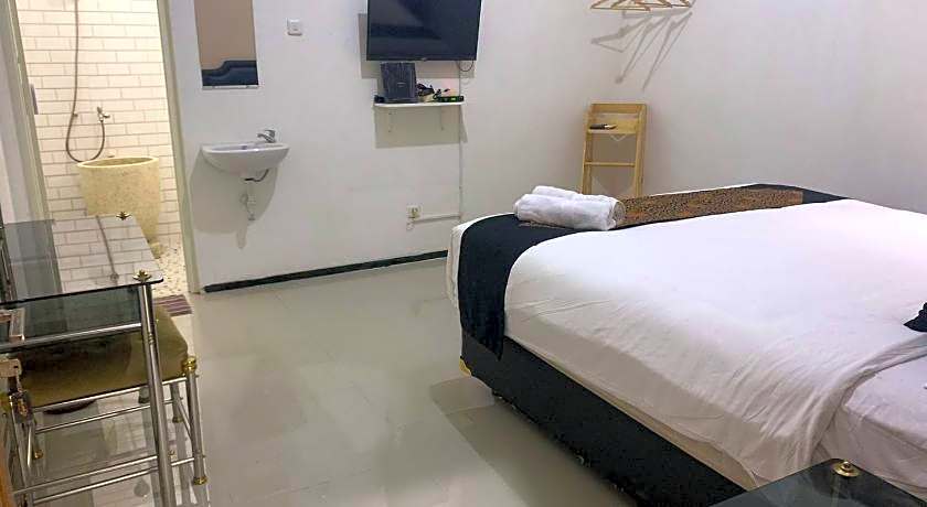 Tjahaja Baroe Syariah Mitra RedDoorz @ Dukuh Kupang