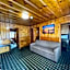 Pinewood Inn
