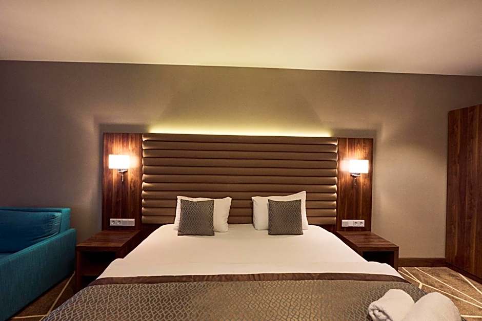 Puzzle Hotel Airport Frankfurt