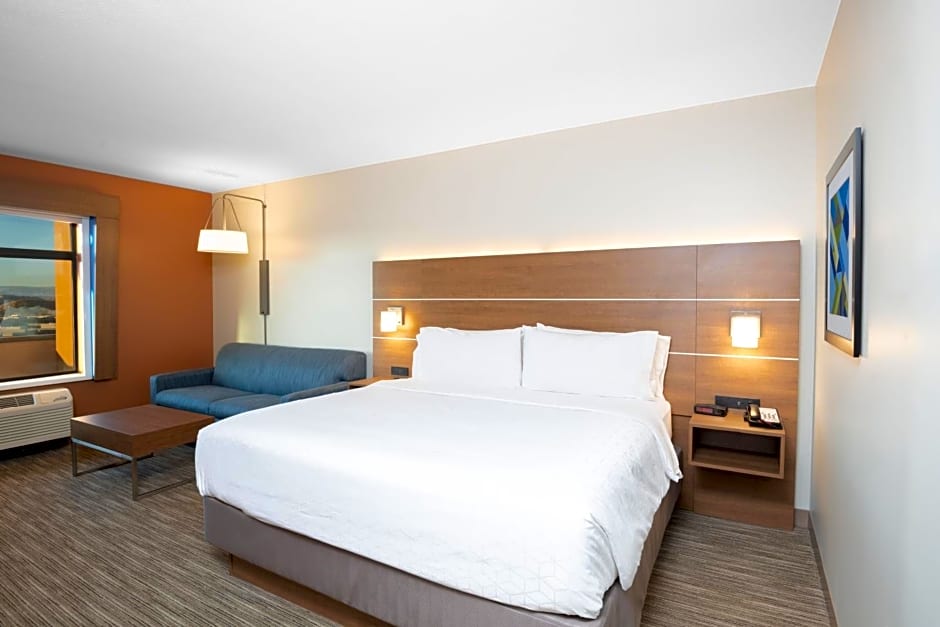 Holiday Inn Express Hotels & Suites Washington-North Saint George, an IHG Hotel