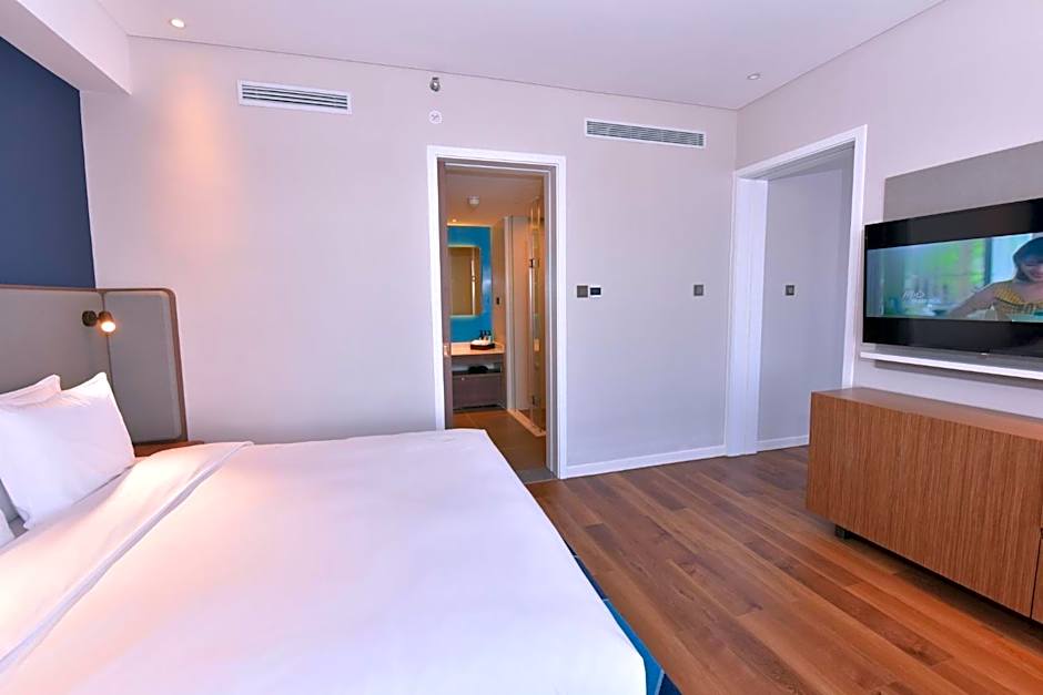 Holiday Inn Express Yinchuan Downtown, an IHG hotel