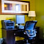 Holiday Inn Express Hotel & Suites Acme-Traverse City