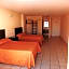 Los Jitos Hotel & Suites