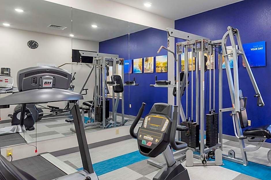 Comfort Inn & Suites Cave City