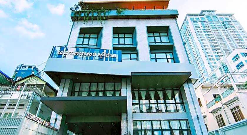 Sensory Park Urban Hotel