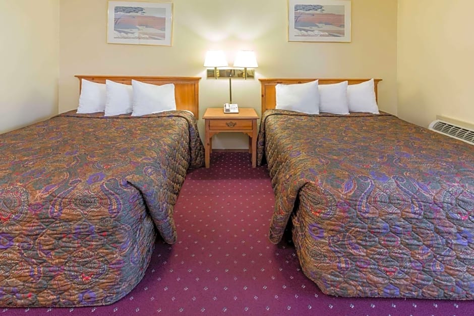 Days Inn by Wyndham Medford
